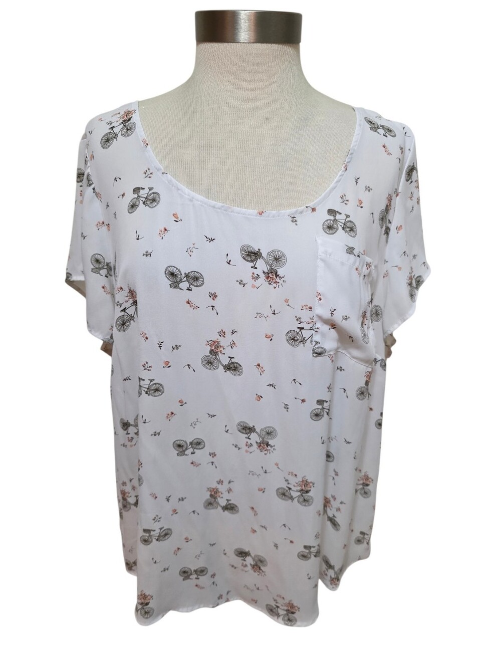 Torrid Abbey Georgette Bicycle Print Blouse SZ 2